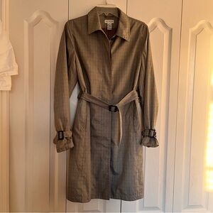 Ann Taylor Plaid Lined Rain Coat with Grey Interior.